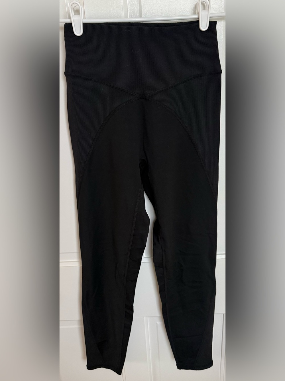OFFLINE by Aerie Ribbed High Rise 7/8 Leggings Black Large